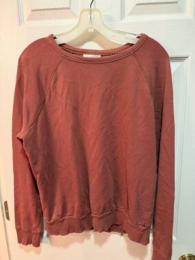 Universal Thread Rust Crewneck Sweatshirt size medium